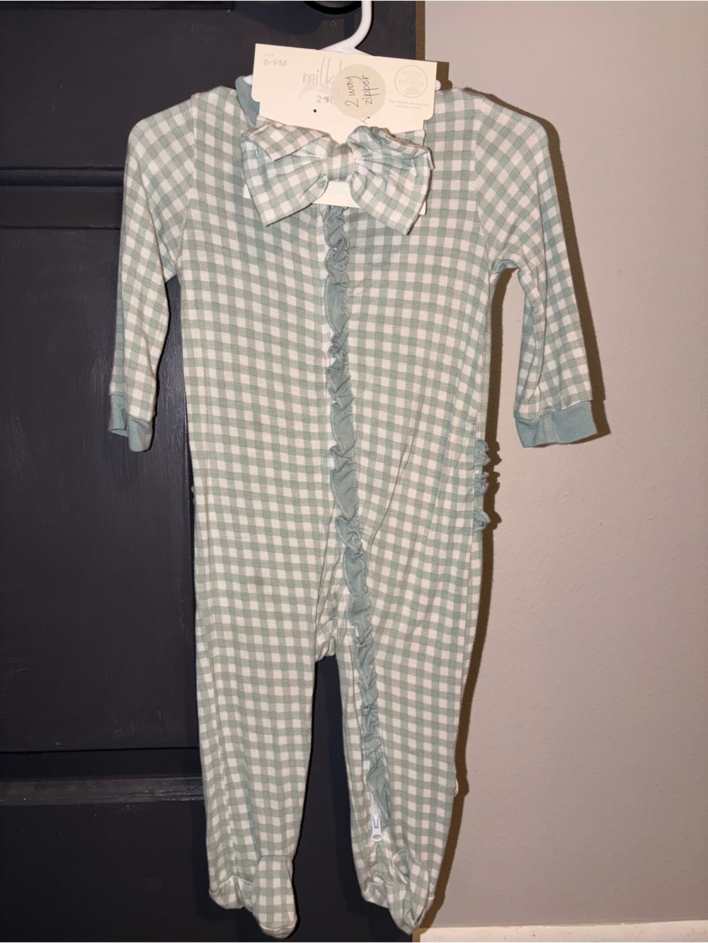 Milkberry footed pjs 6-9M